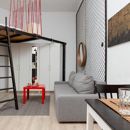 Downtown Studio Apartment Poznanska By Renters 华沙 外观 照片