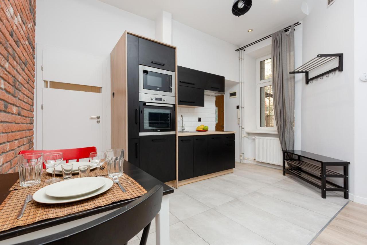Downtown Studio Apartment Poznanska By Renters 华沙 外观 照片